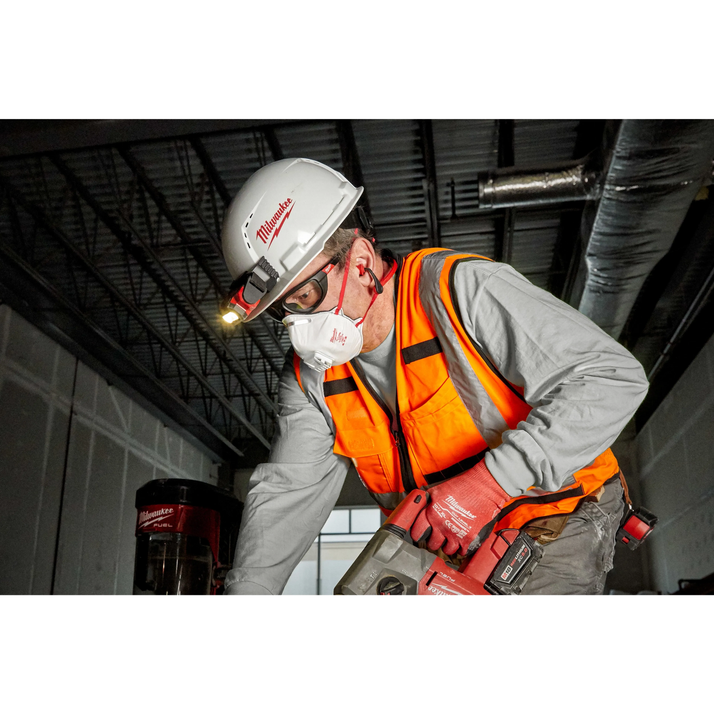 Milwaukee Performance Safety Glasses w/Gasket - Fog-Free Lenses