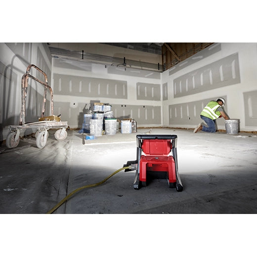 Milwaukee M18™ ROVER™ Dual Power Flood Light