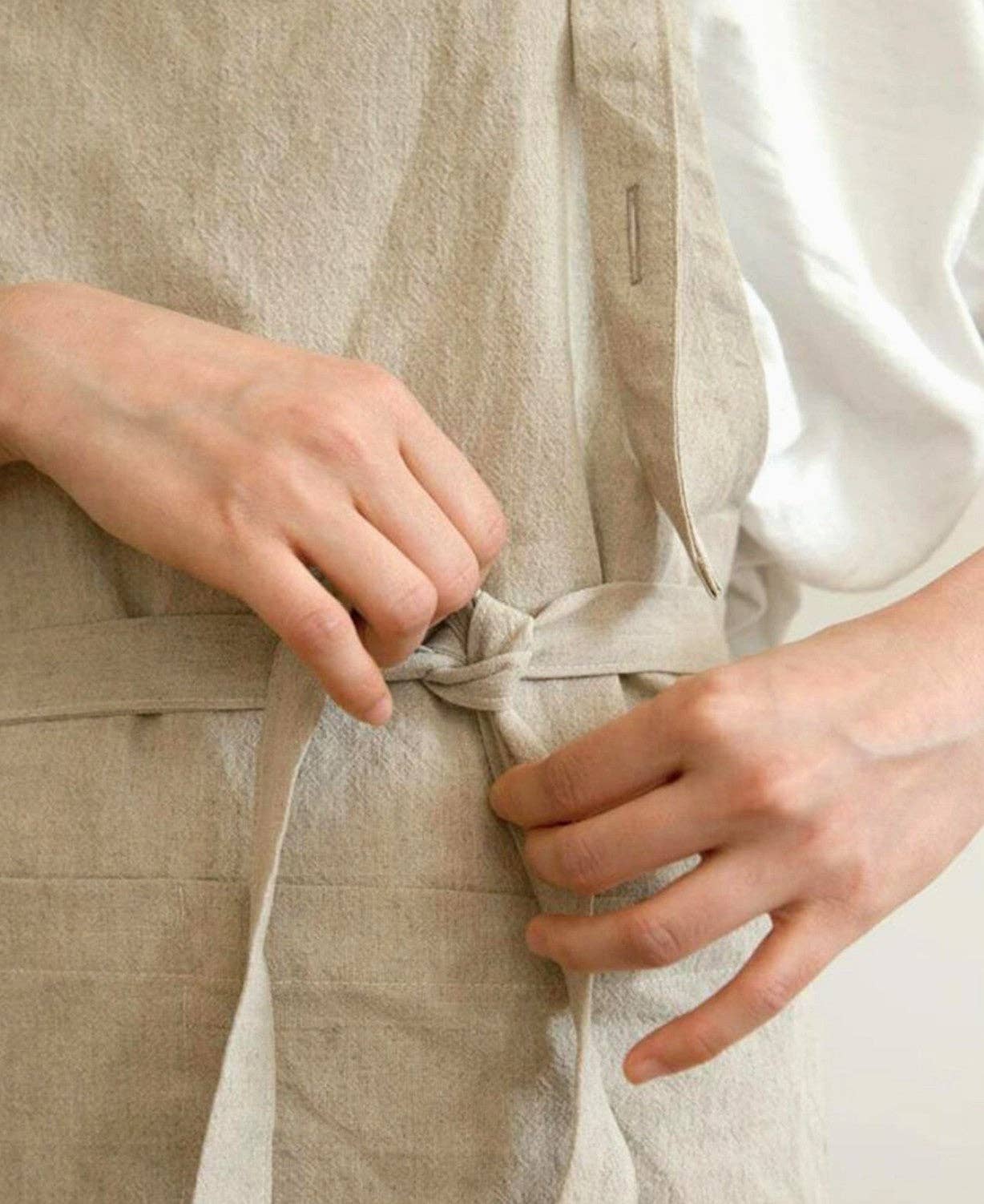 Simple Linen Apron with Pockets