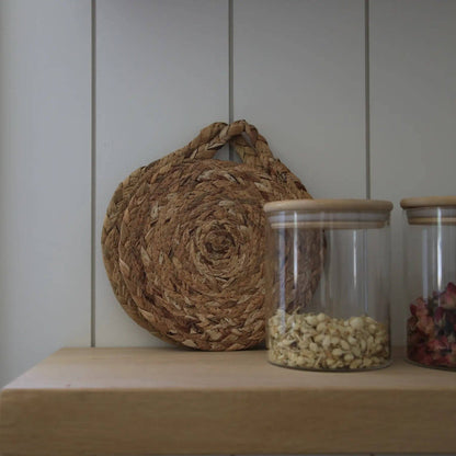 Round Woven Natural Trivets with Handle