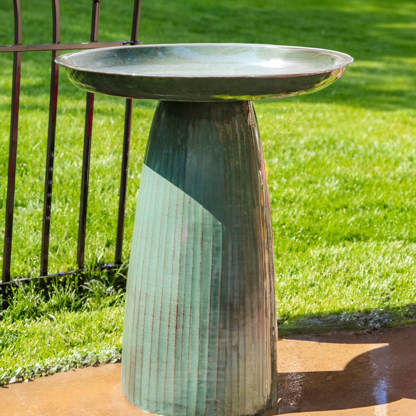 Gleeful Garden Metal Outdoor Bird Bath - Green Glaze