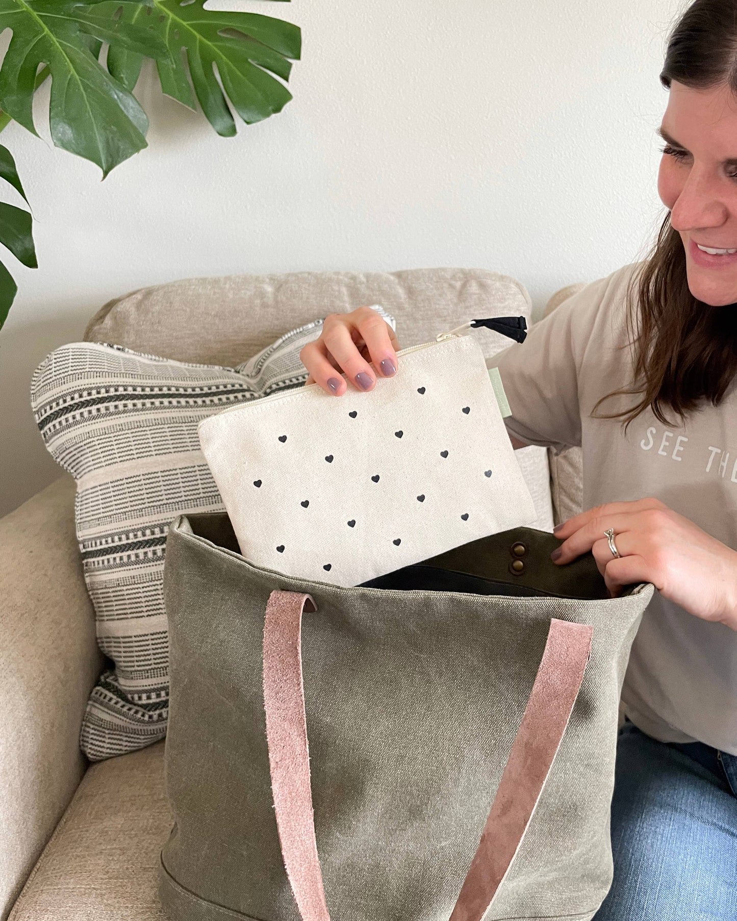 Hearts Small Canvas Zipper Pouch