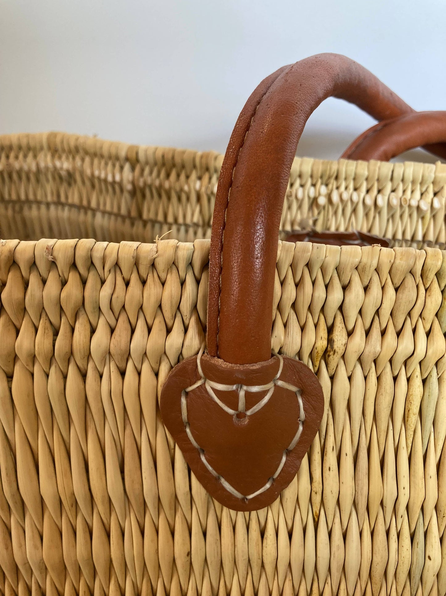 Extra-Large Short Handled Tote- Dark Leather