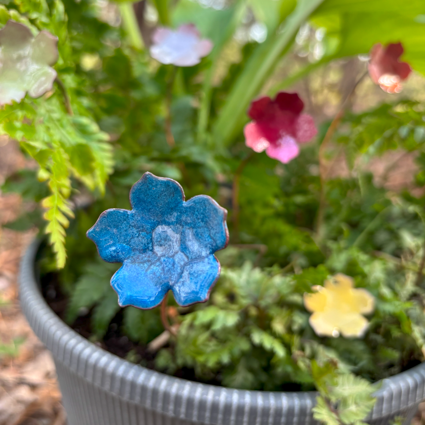 Enamel 5 Petal Flower Stem