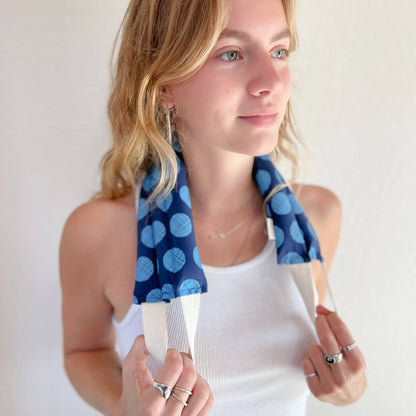 Hot/Cold Therapy Pack - Neck Wrap - Blue Dots